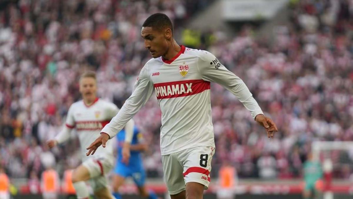 BURSA TRANSFER - Sosok Enzo Millot ketika membela VfB Stuttgart (27/10/2025).