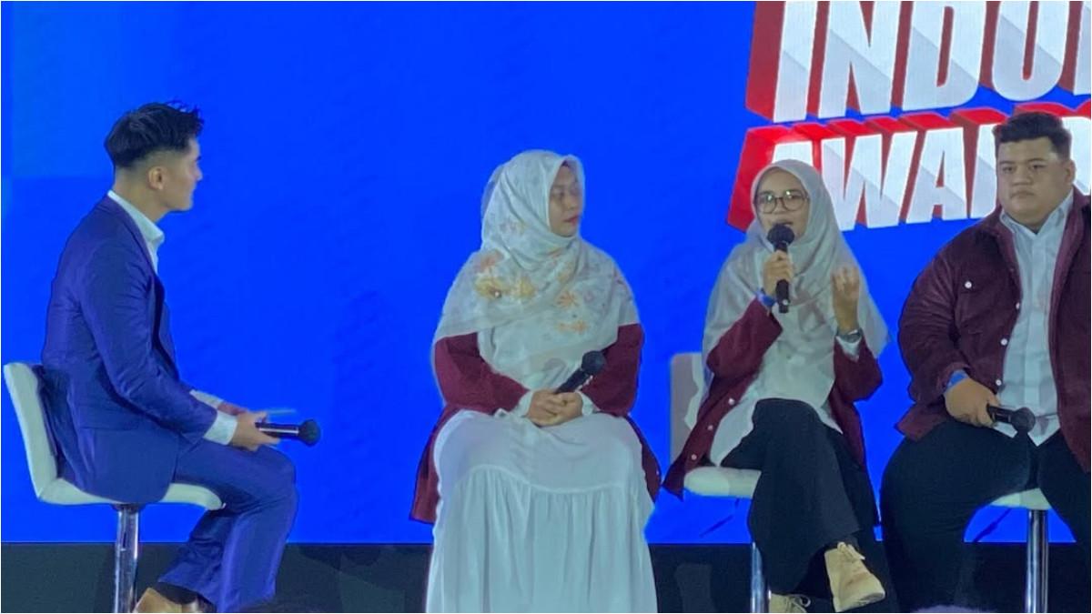 Momen ketika Hana Maulida mendapatkan Satu Indonesia Awards 2024.