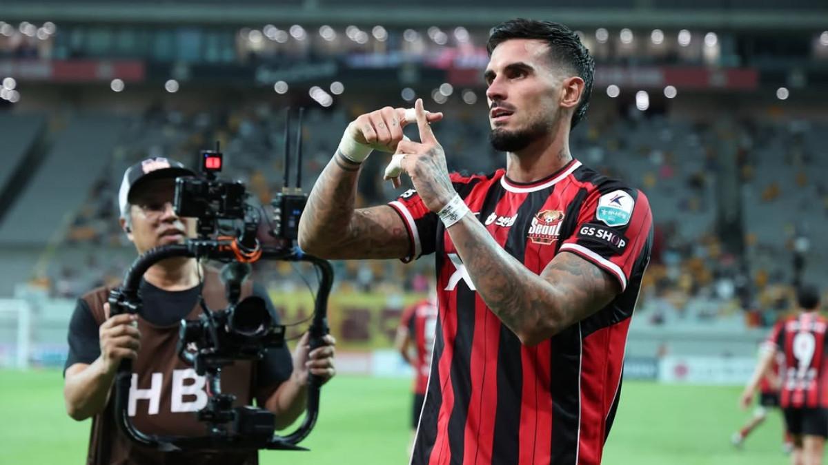 SOSOK MARKO DUGANDZIC - Potret bomber yang santer dikaitkan dengan Persib Bandung pada jendela transfrer awal musim 2025/2026.