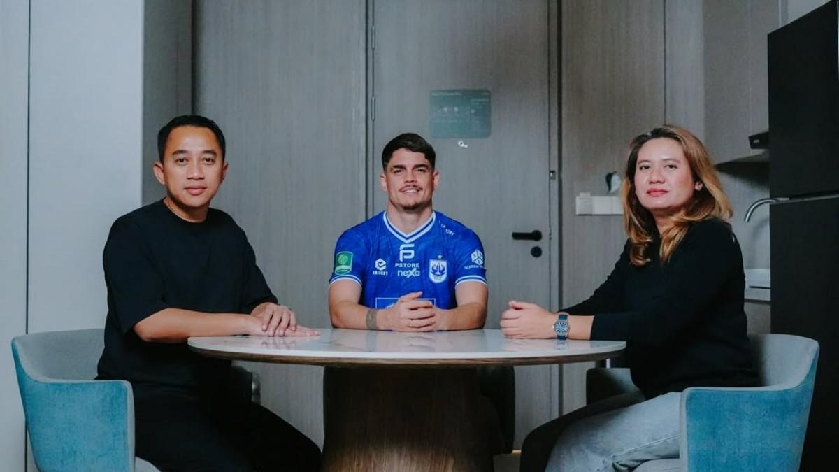 PSIS Semarang resmi memperkenalkan Rafinha sebagai rekrutan asing barunya untuk Championship Liga 2 2025/2026. Senin (29/12/2025).