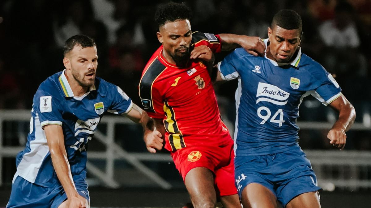 AFC CHAMPIONS LEAGUE TWO 2025/2026 - Cuplikan laga Persib Bandung kontra Selangor FC pada pertandingan matchday keempat AFC Champions League Two 2025/2026 di Stadion Petaling Jaya, Selangor, Malaysia, Kamis (6/11/2025).