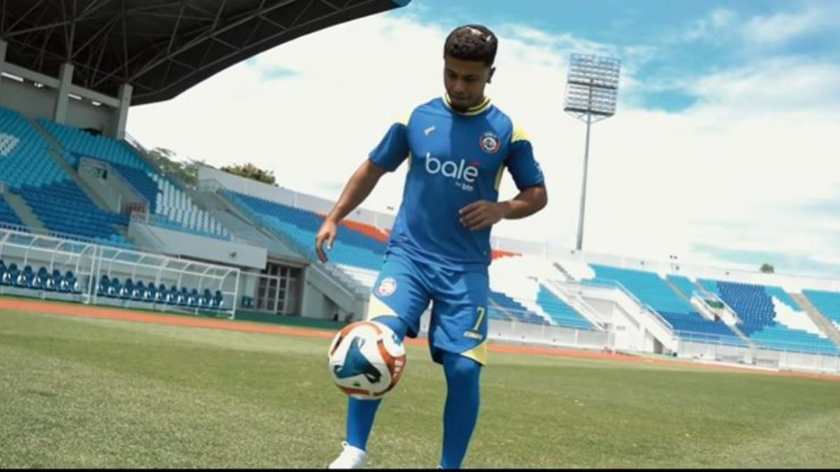 Winger asal Brasil, Gabriel Silva resmi diperkenalkan sebagai pemain Arema FC untuk putaran kedua Super League 2025/2026, Selasa (13/1/2026).