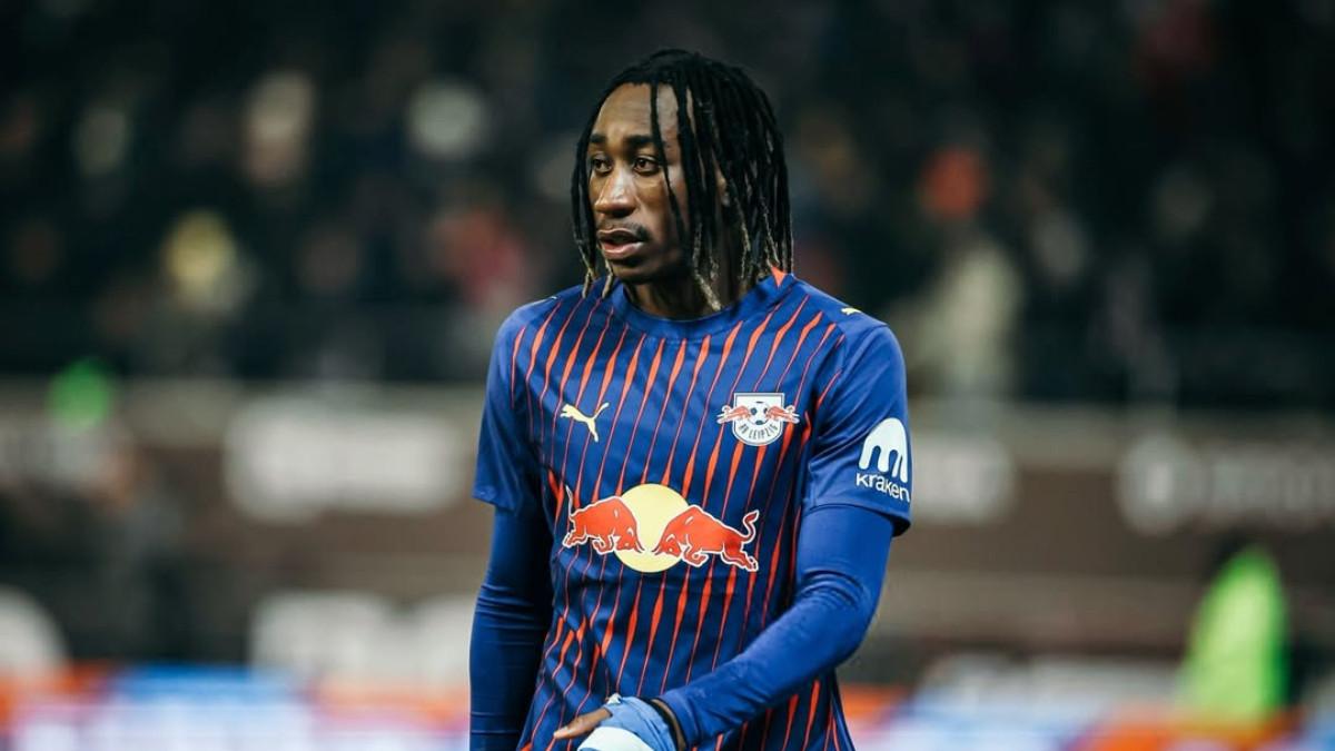 AKSI LAGA - Yan Diomande mengenakan jersy RB Leipzig dalam foto unggahan Instagram @yandiomande pada Rabu(28/1/2026).