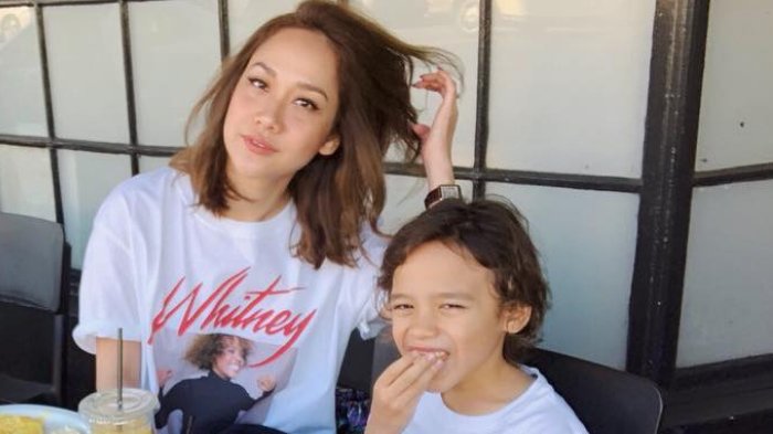 Hasil Lukisan Artistik Karya Noah, Anak dari Bunga Citra Lestari