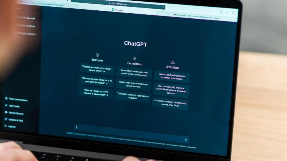 CHAT GPT-Gambar aplikasi penerapan Pemrosesan Bahasa Alami (Natural Language Processing - NLP).Pada Kecerdasan AI utama yang mampu  mengubah dunia.