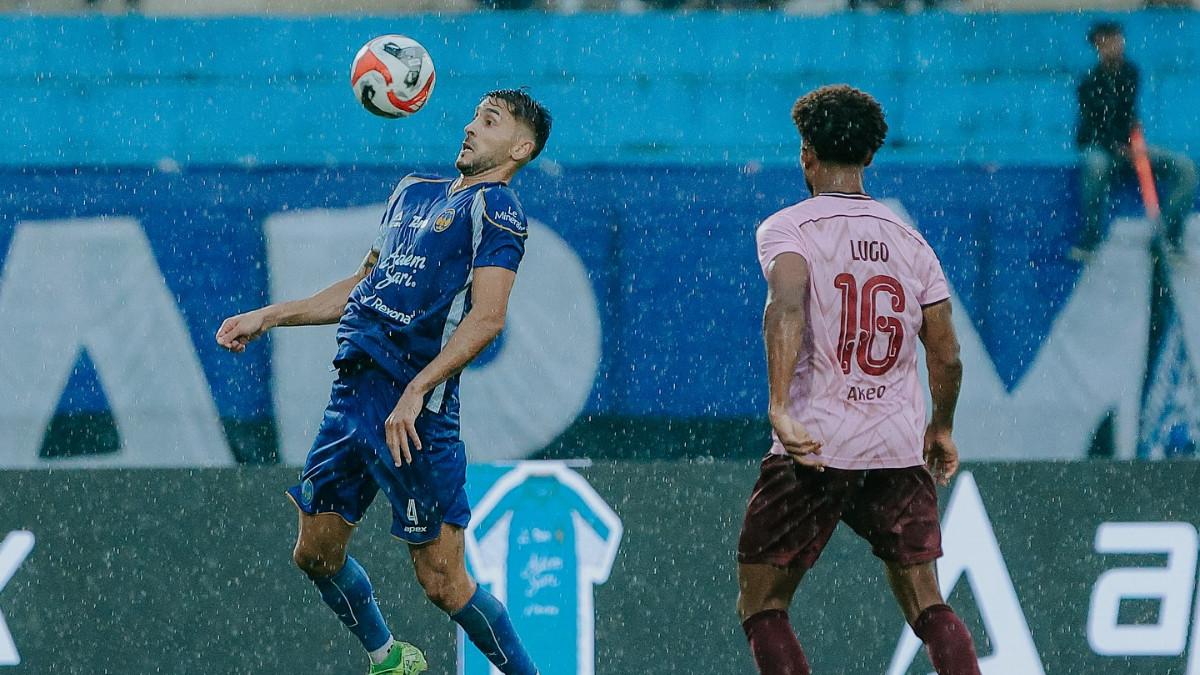 BREAKING NEWS PSIM Yogyakarta Vs Persik: Drama 2 Menit 2 Gol, Eks Persib Bandung Nyekor, Skor 2-1