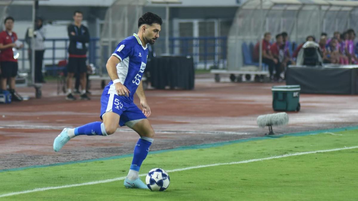 BREAKING NEWS Frans Putros Resmi Dilepas Persib Bandung seusai Bela Timnas Irak di Piala Dunia 2026