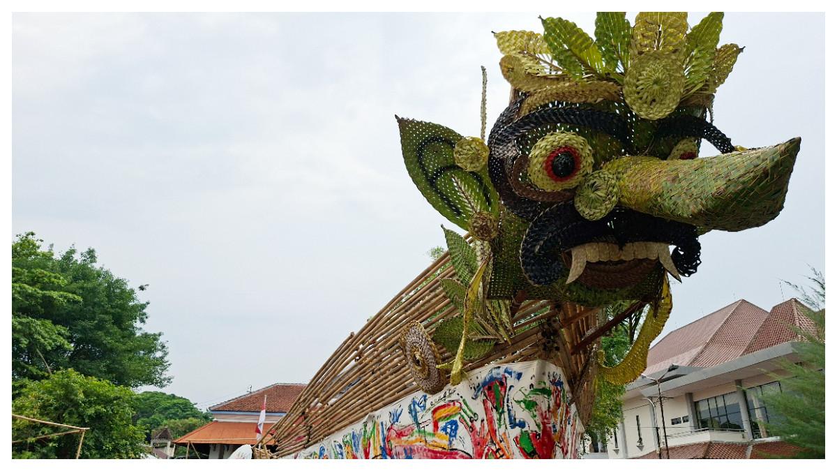 RAJAMALA - Hiasan Rajamala di perayaan hari jadi Museum Radya Pustaka ke-135 tahun, Sabtu (1/11/2025).