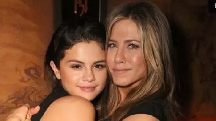 Jennifer Aniston akan Lakukan Segalanya demi Kesembuhan Selena Gomez