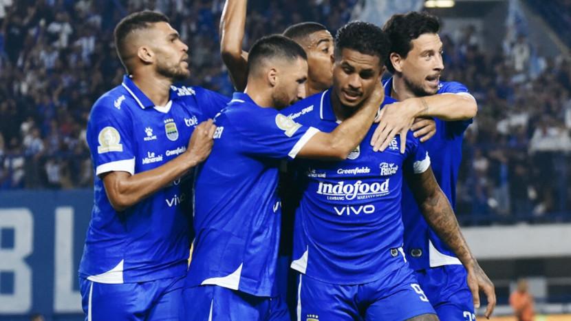 Update Hot Transfer Persib: Berlian Grade A dari Uzbekistan Dilirik, Siap Kalahkan Pamor Thom Haye?