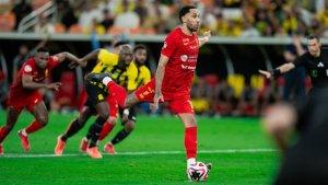 AUBAMEYANG-TITIK-PUTIH.jpg