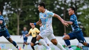 Cuplikan-laga-Persekat-Tegal-vs-PSPS-Pekanbaru.jpg