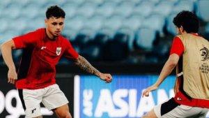 Dean-James-kiri-sebelum-laga-Timnas-Indonesia.jpg