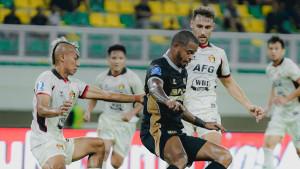 Dewa-persik-eks-Persib.jpg