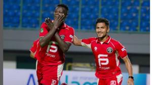 Ezechiel-NDouasel-kini-berseragam-FC-Bekasi-City-klub-di-Championship.jpg