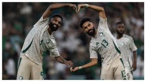 Firas-Al-Buraikan-merayakan-gol.jpg
