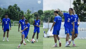 LATIHAN-PERSIB-BANDUNG-Momen-latihan-bersama-Persib-Bandung-di-Super-League.jpg