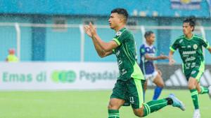 Penyerang-PSS-Sleman-Gustavo-Tocantins-merayakan-gol-ke-gawang-Persiku.jpg