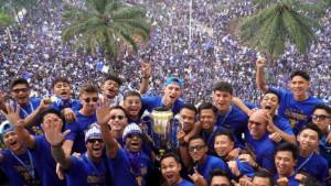 Persib-Bandung-saat-juarai-Liga-1-2024.jpg