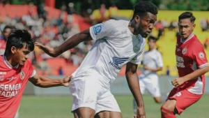SEMEN-PADANG-VS-PSM-MAKASSAR-Duel-Semen-Padang-vs-PSM-Makassar-Jumat.jpg