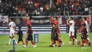 SUPER-LEAGUE-Pesepak-bola-Persija.jpg