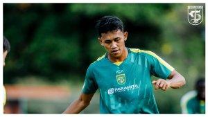 Sosok-Catur-Pamungkas-bek-kanan-Persebaya-Bandung.jpg