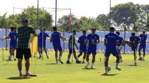 hODAK-PIMPIN-lathan-persib.jpg