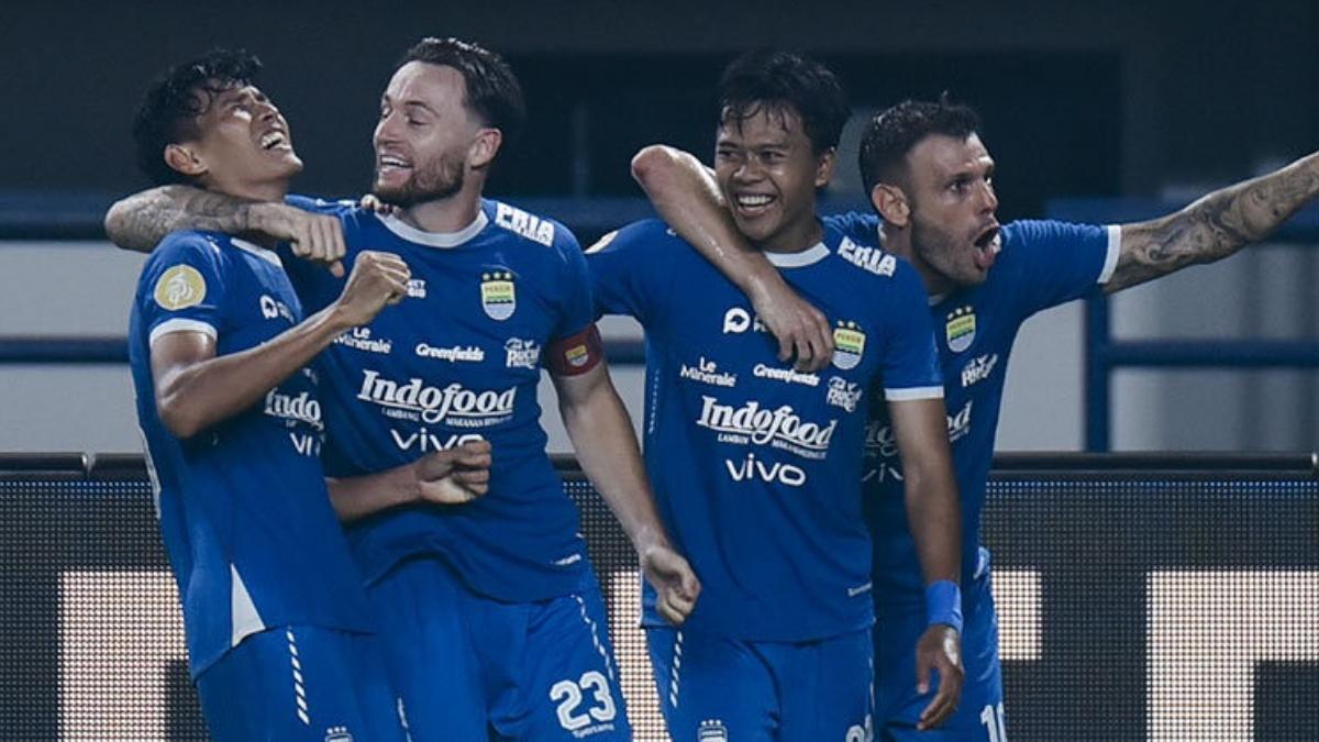1-pemain-Persib-Bandung-habis-kontra-pada-akhir-April-2025.jpg