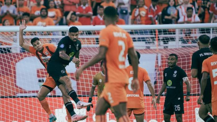 Bumi Kalimantan Memanas: Barito & Borneo Saling Sikut karena Pilar Persis, Persib-Bhayangkara Usik