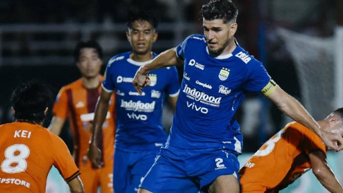 Bojan Hodak Legowo Persib Remis Rasa Kalah di Kandang Borneo FC, Bobotoh Beri Reaksi Tak Terduga