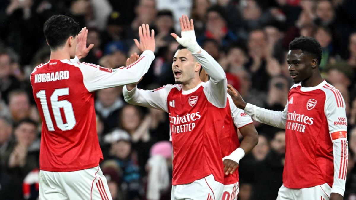 Transfer Sat-set Arsenal: Winger Cepat Bukayo Saka Perpanjang Kontrak, Intip Durasinya