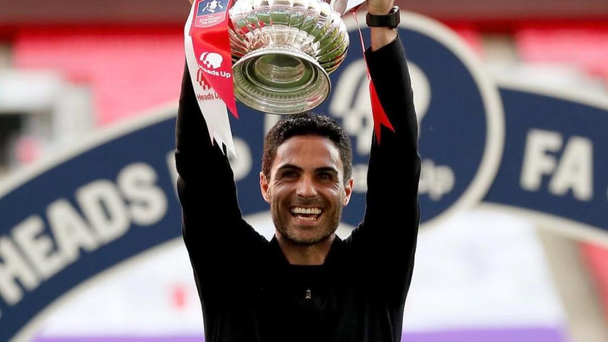 Foto-pelatih-Arsenal-Mikel-Arteta.jpg