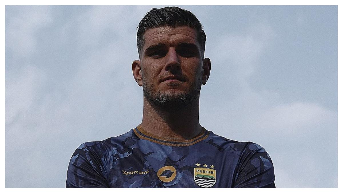 Profil 2 Tembok Utama Persib Bandung yang Gemilang Kontra PSIS Semarang, Potensi Out atau Stay?