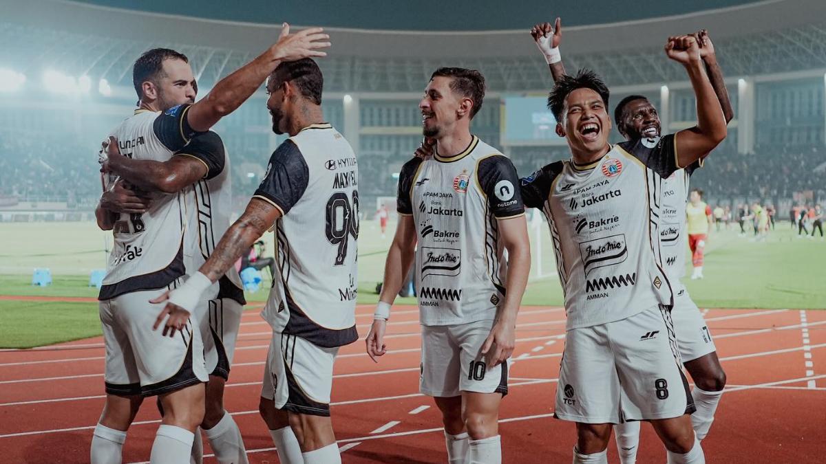 Persija-Jakarta-selebrasi-setelah-jebol-gawang-persis.jpg