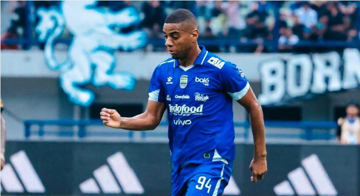 BREAKING NEWS Persib Bandung Vs Arema FC: Barros Buang 2 Peluang Emas 99 Persen Gol