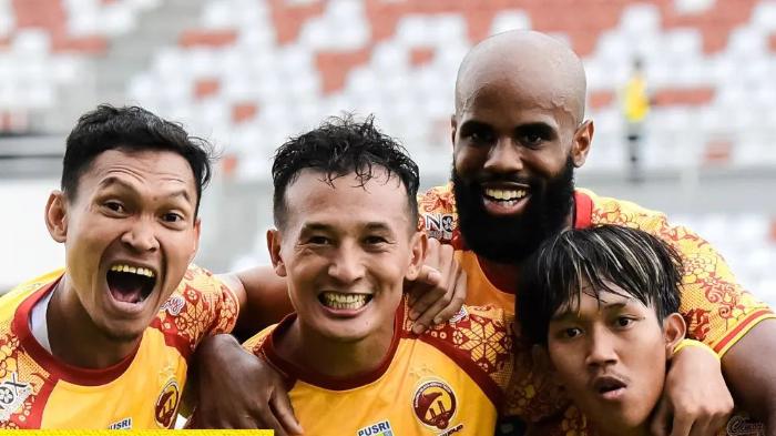 Selebrasi-Pemain-Sriwijaya-FC-di-Liga-1-2024.jpg