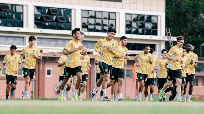 Sesi-Latihan-Persebaya-2222.jpg
