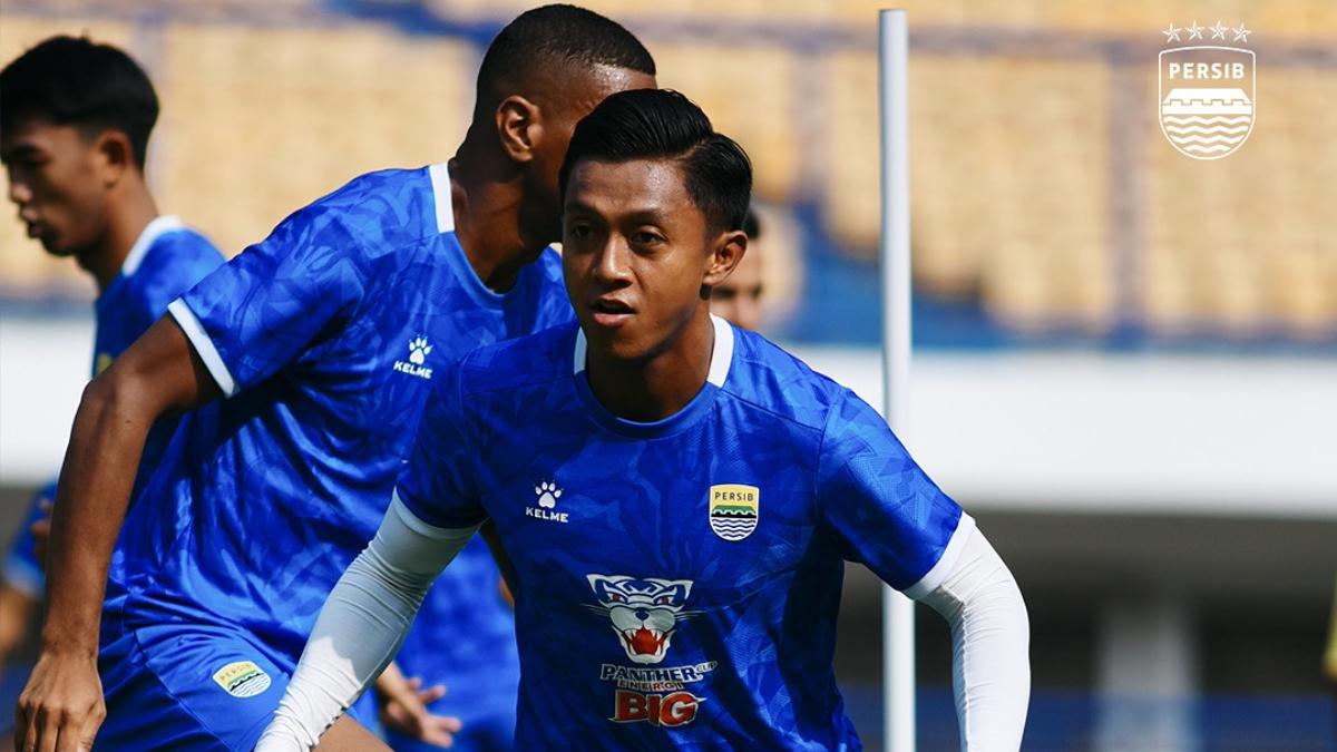 Sesi-latihan-terkini-Persib-Bandung-jelang-hadapi-Arema-FC.jpg