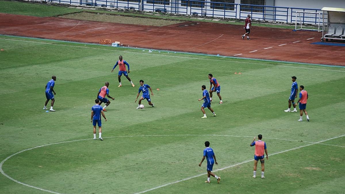 Sesi-latihan-terkini-Persib-Bandung-jelang-hadapi-PSIS.jpg