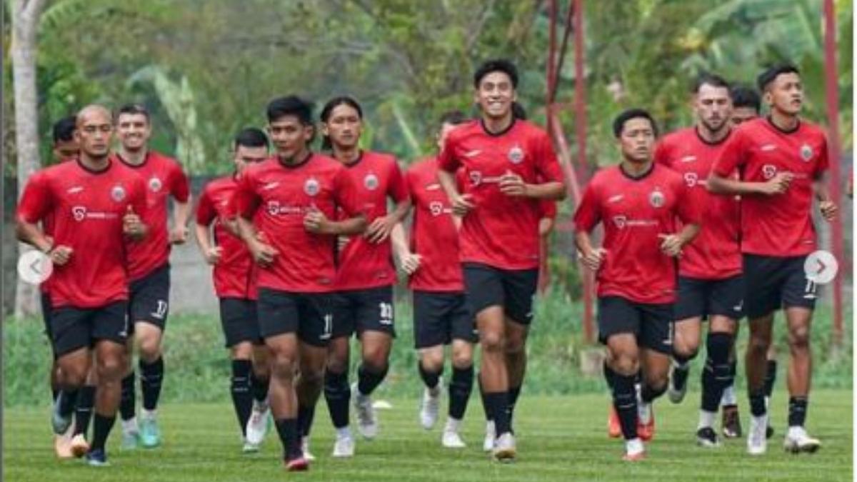 Skuad-Persija-Saat-Jalani-Sesi-Latihan-2.jpg