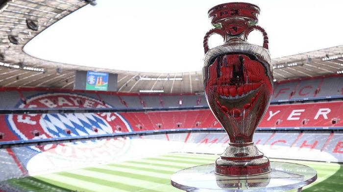Trofi-juara-EURO-di-Stadion-Allianz-Arena-selaku-tuan-rumah-EURO-2024.jpg