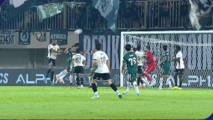 BREAKING NEWS PSS Sleman Vs PSM Makassar: VAR Bikin Selebrasi Yuran Fernandes Batal, Ini Penyebabnya