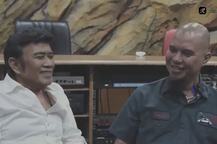 ahmad-dhani-dan-rhoma-irama-sedang-berbincang.jpg