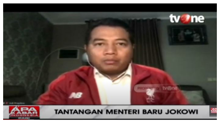 analis-politik-adi-prayitno-memberikan-komentarnya-terkait-kebijakan-reshuffle.jpg