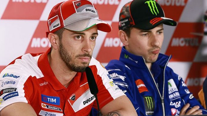 andrea-dovizioso-dan-jorge-lorenzo_20181106_123355.jpg