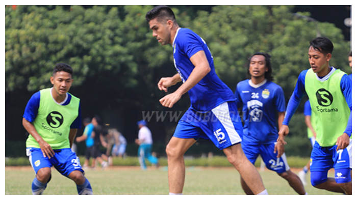 bek-persib-bandun-fabiano-beltrame-hampir-jadi-wni.jpg