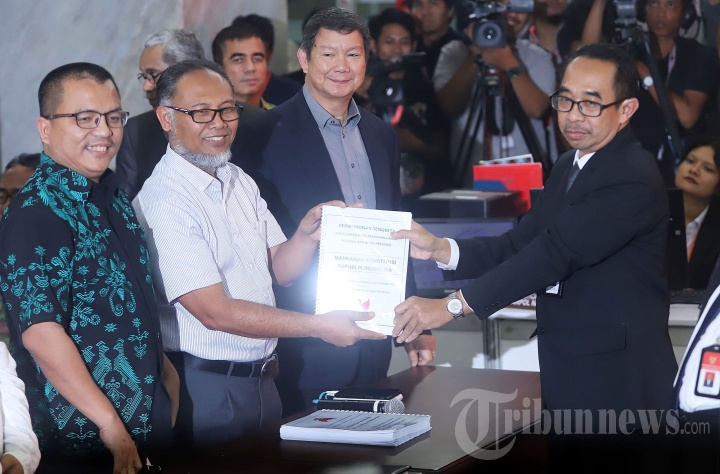 Pengamat Sebut Tim Kuasa Hukum Prabowo-Sandi Banyak Gunakan Data Sekunder: 30 Persen Kliping Media