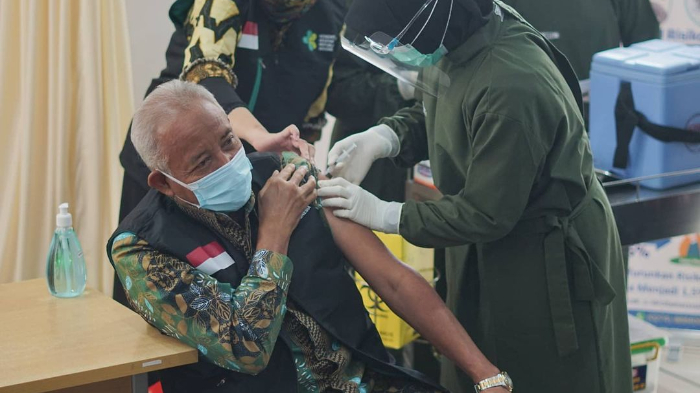 Positif Covid-19 seusai Divaksin, Bupati Sleman Bukan Tertular Gara-gara Kandungan Sinovac