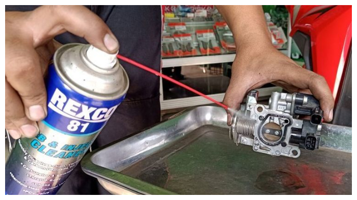 cairan-pembersih-karburator.jpg