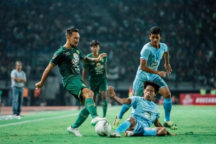 Pelatih Persib Bandung Anggap Hilangnya Lizio di Persebaya Tak Berdampak, Ini Sosok Penggantinya